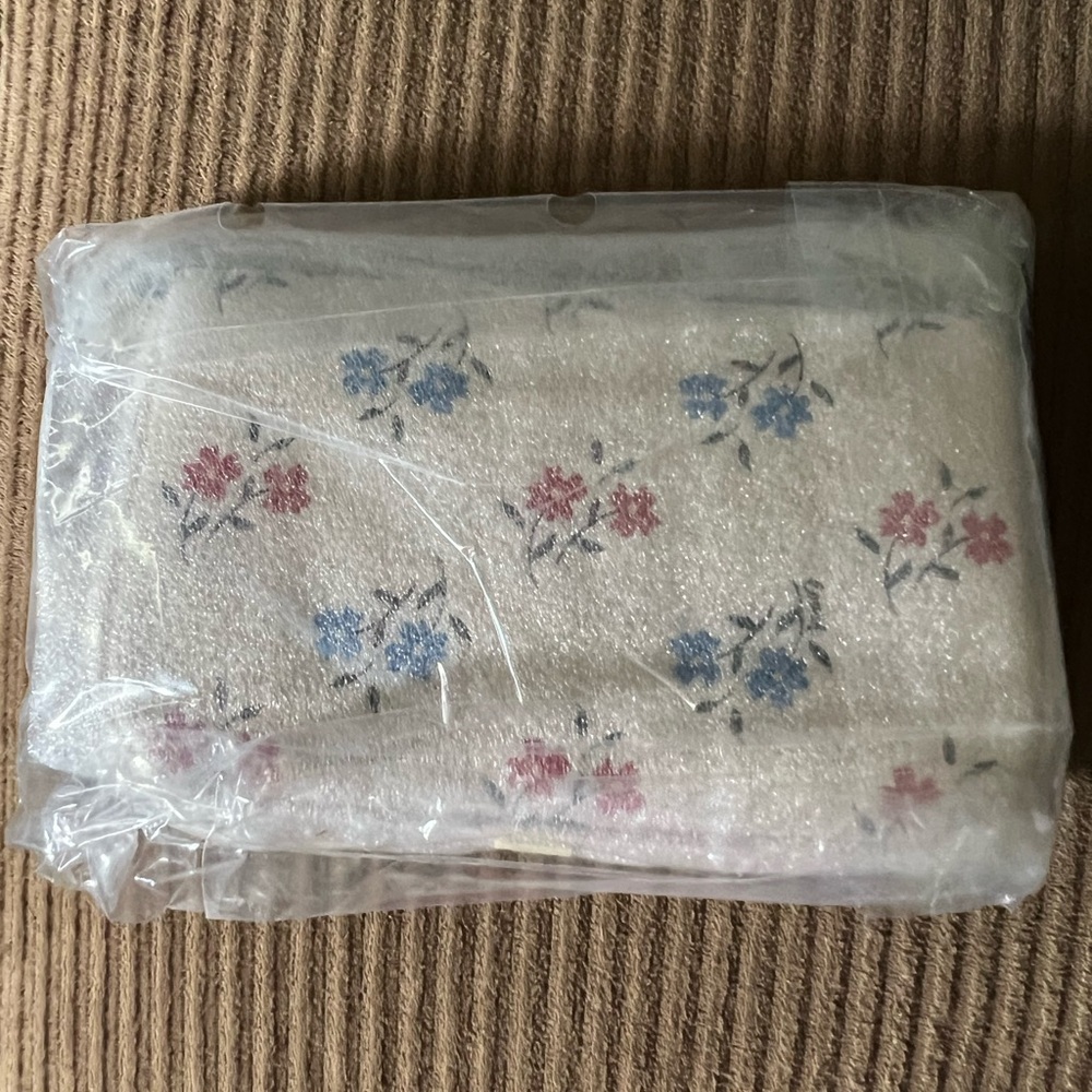 Coach Nolita 19 With Floral Print nwt in packaging - Picture 6 of 6